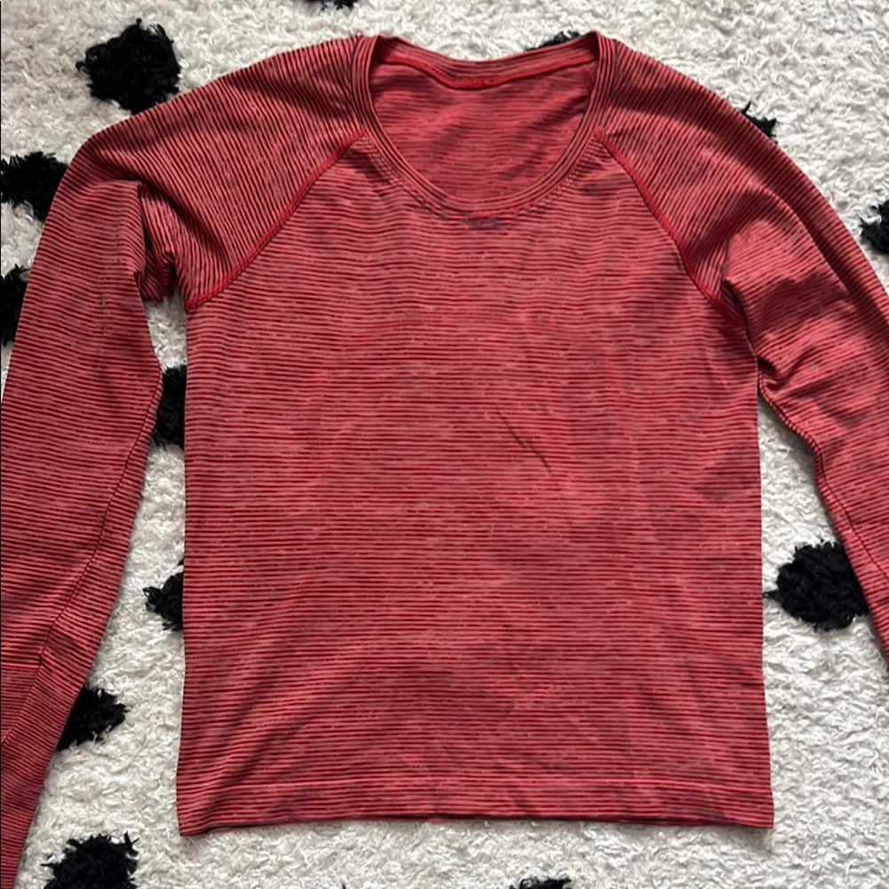 Lululemon no tag(xxs) look at measurements Red Striped Long Sleeve Top